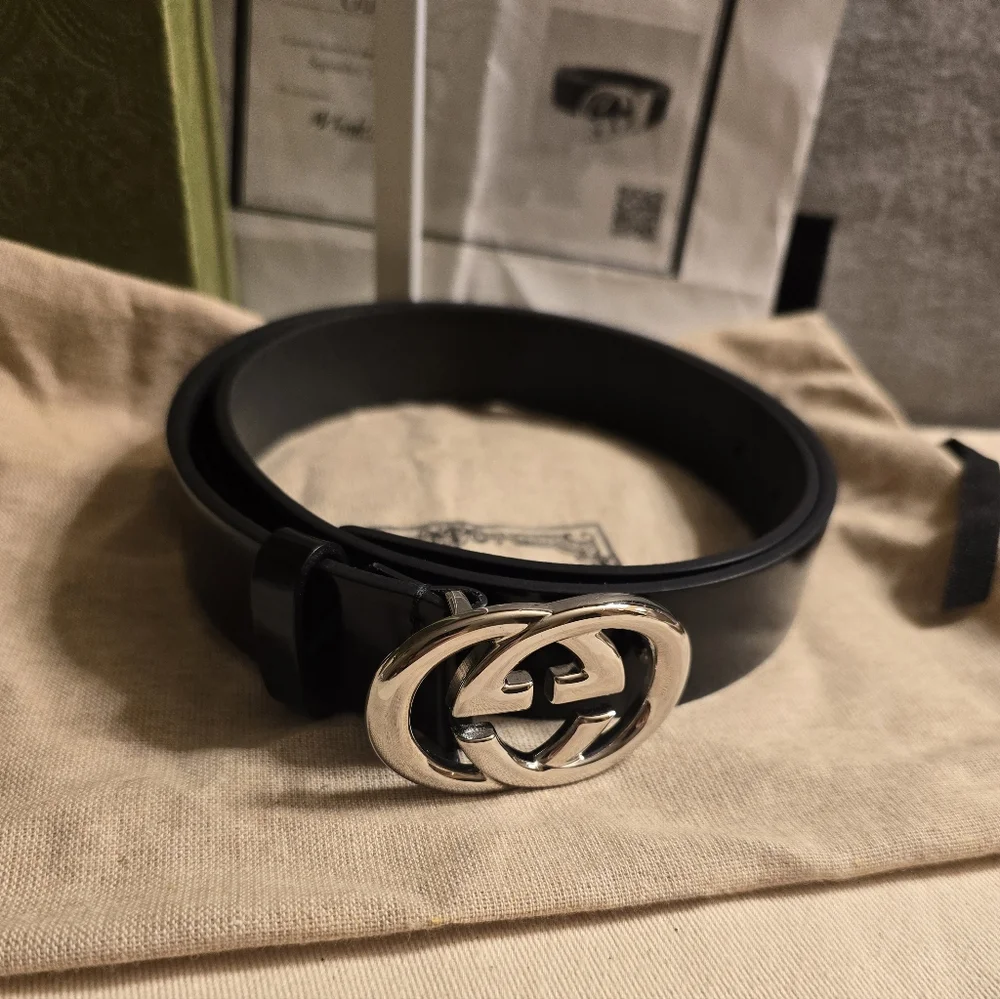 Gucci Black Belt with Silver GG Buckle